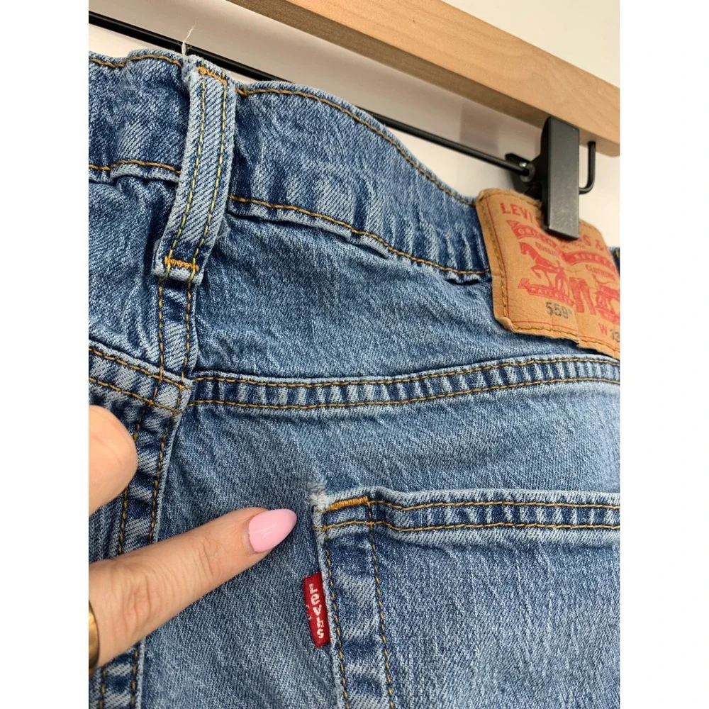Levis 559 Jeans Mens 33x32 Blue Relaxed Straight Fade Distressed Denim Pants